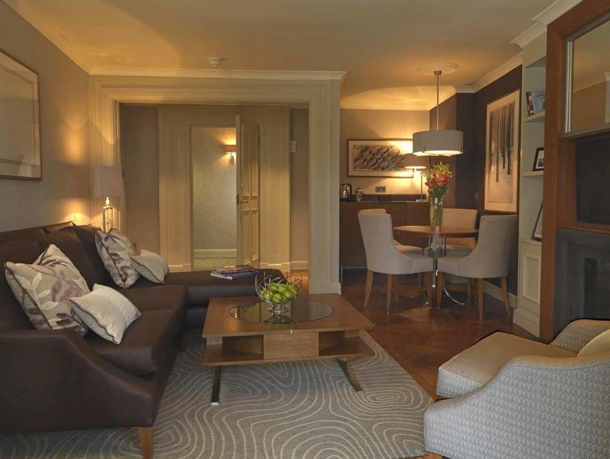 Hilton Grand Vacations Club Craigendarroch Suites Scotland Ballater Exterior photo